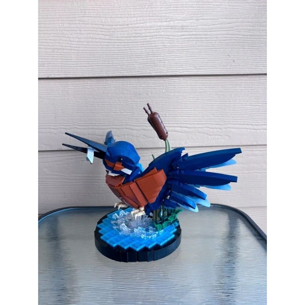 Lego 10331 Kingfisher Completed with Box